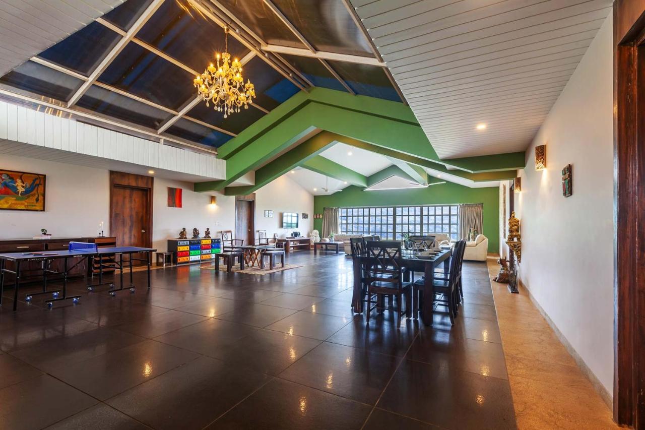 Stayvista'S Shivom Villa 12 - A Serene Escape With Views Of The Valley And Lake Lonavala Exterior foto
